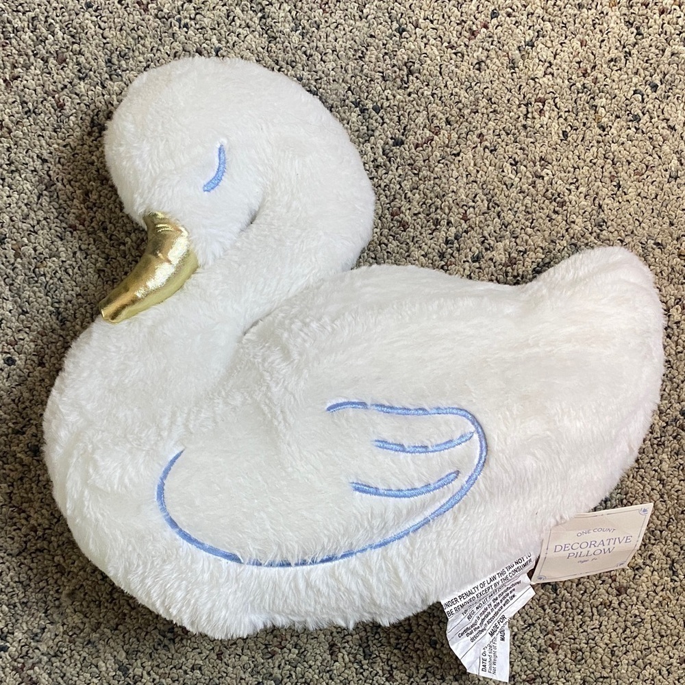 White Swan Decorative Pillow NWT